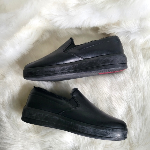Prada fur lined slip ons - Picture 3 of 12